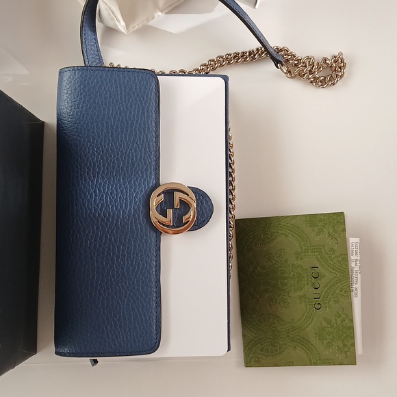 Gucci Caspian Blue Chain Wallet - Picture 10 of 11